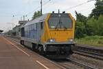 264 003-5 der Stock-Transport aus Mainz als Tfzf am 25.07.2013 bei der Durchfahrt in Mllheim (Baden) gen Sden.