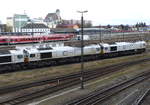 DB Cargo 247 043-3 + 247 056-5 am 12.02.2020 in Bw Mühldorf (Oberbay).