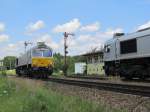 Kreuzung zweier Euro Cargo Rail Loks in Tssling am 26.07.11