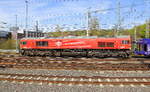 Die Class 66 PB03  Mireille  von Crossrail kommt aus Richtung Montzen/Belgien mit einem Autoleerzug aus Tongeren(B) nach Ciumesti(RO) und fährt in Aachen-West ein.