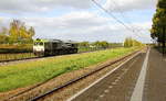 Die Class 66 6609/PB05 von Captrain kommt als Lokzug aus Sittard(NL) nach Geleen-Lutterade(NL) und fährt in Geleen-Lutterade(NL) ein.
Aufgenommen in Geleen-Lutterade(NL). 
Bei Sonne und Wolken am Nachmittag vom 3.10.2018.
