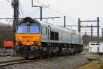 Die Class 66 MRCE 513-10 von DLC Railways steht abgestellt in Montzen-Gare(B) am 2.1.2012.