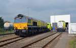 Zusammen mit 312 012 und 293 901 der RBB stand 266 030 im Freigelände der RBB ausgestellt. Zum Tag der Chemie im Chemiepark Bitterfeld-Wolfen gab es am 20.09.14 einen Tag der offenen Tür bei der Regiobahn Bitterfeld Berlin.