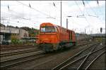 KSW Lok 43 durchfhrt den Bahnhof Siegen Richtung Weidenau.