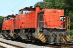 Die 824 & 823 der RBH durchfahren Duisburg Neudorf in DT am 07.07.2010