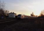 285 111 der ITL mit einem Elbtalumleiter in Plauen/V. West am 02.12.13.