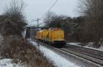 293 011 + 293 009 (DBG) mit einem Bauzug am 24.01.2013 in Ahlten