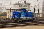 650 094-2 von Infraleuna (Lok  601 ), wird in wenigen Augenblick an einen Kesselzug gehen. Aufgenommen am 17. Februar 2018 im Bahnhof Großkorbetha.  