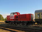 Hafen Halle 265 603 rangiert am 02.10.2016 den DPE 61409 aus Gera Hbf in Abstellung in Klostermansfeld.