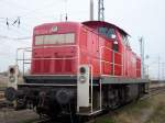 290 524 ist als Rangierlok auf dem Bahnhof Mukran ttig.Hier macht Sie am 10.04.2008 Pause.