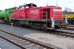 294 898-2 vor einem Müllzug im Bahnhof Weiden abgestellt 14.01.2018