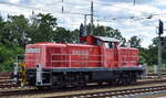 DB Cargo AG, Mainz mit ihrer  294 605-1  (NVR:  98 80 3294 605-1 D-DB ) bei Rangiertätigkeiten am 05.08.24 Höhe Bahnhof Ruhland.