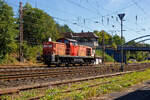 Die 294 785-1 (98 80 3294 785-1 D-DB) eine remotorisierte V 90 der DB Cargo AG rangiert am 07 September 2024 in Kreuztal zu ihrem Abstellplatz.