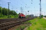 Gruppenbild mit Dame...h...Diesel: Blick ber die gesamte Nord-Ausfahrgruppe von Gremberg Gbf. Die vorderen zwei Gleise fhren zur Sdbrcke. (19.05.2009).