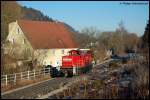 Tfzf(RaR) 58401 Giengen(Brenz) - Aalen bildete am Morgen des 08.02.08 294 681-2, aufgenommen bei Unterkochen, Brenzbahn (KBS 757).