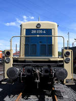 Die Diesellokomotive 291 035-4 war Anfang Juni 2019 im Eisenbahnmuseum Bochum ausgestellt.