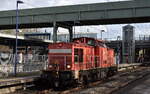 DB Cargo AG (D) mit ihrer  298 326-0  [NVR-Nummer: 98 80 3298 326-0 D-DB]  am 13.03.23 Durchfahrt Bahnhof Berlin-Hohenschönhausen.