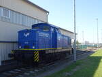 346 002 der Laeger & Wöstenhöfer GmbH & Co. KG stand am 10.09.2023 auf dem Gelände des Mercer Zellstoffwerkes in Arneburg bei Stendal. Auf dem Gelände war zu DDR-Zeiten das Kernkraftwerk Stendal im Bau, welches nach der Wende größtenteils wieder abgerissen wurde. 