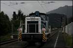 260 106 fhrt durch Oberaudorf zum Zementwerk Kiefersfelden. (03.08.2009)