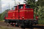 Die 260 109 der Rheinischen Eisenbahn am 27.8.11 als Lz bei der Durchfahrt durch Ratingen-Lintorf.