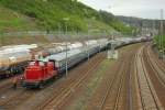 Eifelbahn 260 109-4 beim Rangieren in Linz am Rhein am 27.4.2012 