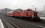 363 170 hat sich am 21.12.17 im Leipziger Hbf an den eingefahrenen PbZ aus Berlin gesetzt.