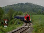 Die 363 815 mit einem Personenzug nach Freyung am 01.05.2014 unterwegs bei Waldkirchen.