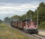 Kf voraus (332 114) kommt der Sonderzug aus Kirchheimbolanden durch Flrsheim-Dalsheim. Der Zug fuhr von Kirchheimbolanden ber Alzey nach Monsheim. Am Zugende hngt die Dampflok  Speyerbach . 12.07.2008