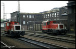 Gleich zwei Köf III auf einem Bild: HBF Düsseldorf am 13.5.1995  Links ist 333024 und rechts ist 333019 der DB zu sehen.