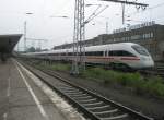 Hier 605 508-2 und 605 511-6 als ICE38 von Koebenhavn H und ICE380 von Aarhus nach Berlin Ostbahnhof, dieser Triebzug stand am 12.6.2010 in Berlin Lichtenberg.