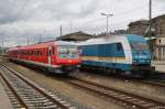 Hier links 610 505-0 als Leerzug und rechts 223 068 mit ALX84115 von Hof Hbf. nach München Hbf., diese beiden Züge begegneten sich am 18.8.2014 in Hof Hbf. 