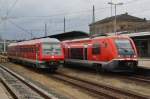 Hier links 610 505-0 als Leerzug und rechts 641 039-2 als RE3048 von Hof Hbf. nach Bamberg, diese beiden Triebzüge begegneten sich am 18.8.2014 in Hof Hbf.