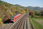 612 065 mit dem RE 3470 von Bamberg nach Nürnberg bei Hersbruck rechts der Pegnitz, 14.10.2018