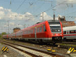 03. Mai 2008, VT 612 082 fährt als Führender des 3er-Zuges RE 3004/3024 von Lichtenfels in Bamberg ein.