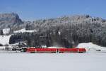 Am 28.02.2023 zeigt sich für einige Stunden die Sonne im Oberstdorfer Tal, diese leider nicht allzulange Zeitspanne nutzte ich für die Aufnahme eines unbekannten 612, der bei Langenwang nach Oberstdorf unterwegs ist