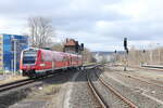 DB 612 673 als RE 3905 nach Altenburg, am 03.04.2023 bei der Ausfahrt in Gera Hbf. Vom Bahnsteigende aus fotrafiert.