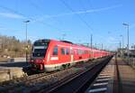 DB 612 033 als RE 3674 von Gera Hbf nach Göttingen, am 30.11.2024 in Neudietendorf.