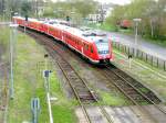 Ein 612er durcheilt auf seinem Weg nach Chemnitz den Haltepunkt Engelsdorf Werksttten, 16.04.08