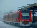 Nachschuss auf 612 093, der mit einer Schwestermaschine in Wiesau (oberpf) Halt macht, 06.03.2010