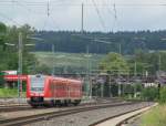 612 654 erreicht am 25. Juni 2012 als RB von Saalfeld nach Bamberg den Bahnhof Kronach.