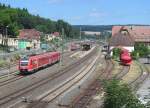612 057 verlsst am 01. August 2013 als RE nach Lichtenfels den Bahnhof Kronach.