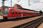 Hier 612 522-3 als RE3 (3707) von Erfurt Hbf. nach Altenburg, bei der Ausfahrt am 14.7.2013 aus Weimar.