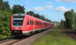 Am 17.05.2015 fährt wieder mal ein 612-Doppel auf der RE3 Linie von Dresden nach Hof. Hier fahren 612 129 und 612 105 als RE 4784 (Dresden Hbf - Hof Hbf) durch Zwickau-Pölbitz.