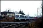 614059 fährt als RB 5868 am 16.11.1997 um 13.08 Uhr in Heudeber - Danstedt nach Wernigerode ab.