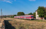 614 074 / 614 073 als R 10303 (Galati - Bârlad) im Bahnhof Tulucesti 18.8.24