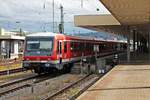 Nachschuss auf 628 236  Strasbourg , als dieser am 07.10.2015 zusammen mit 628 702 über Gleis 5 durch den Badischen Bahnhof von Basel in RIchtung Abstellplatz im südlichen Vorfeld rangierte.