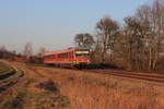 Mittlerweile ist 628 231 bei der Arriva in Tschechien gelandet und die BR 628 beginnt, auf der Hohenlohebahn selten zu werden. Davon unbeeindruckt fährt er am 04.03.2013 als RE  Hohenloheexpress  Crailsheim-Heilbronn bei Öhringen-Cappel durch die letzten Sonnenstrahlen des Tages. 