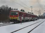 Die 629 072 der TSB am 13.02.2010 als BLB Ersatzzug bei der Ausfahrt aus Piding.