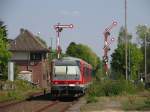 928 546/628 546 mit RB 14653 Bennemhlen-Uelzen auf Bahnhof Soltau am 3-5-2011.