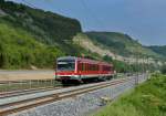 628 265 von der Westfrankenbahn am 02.06.2012 bei Karlstadt.